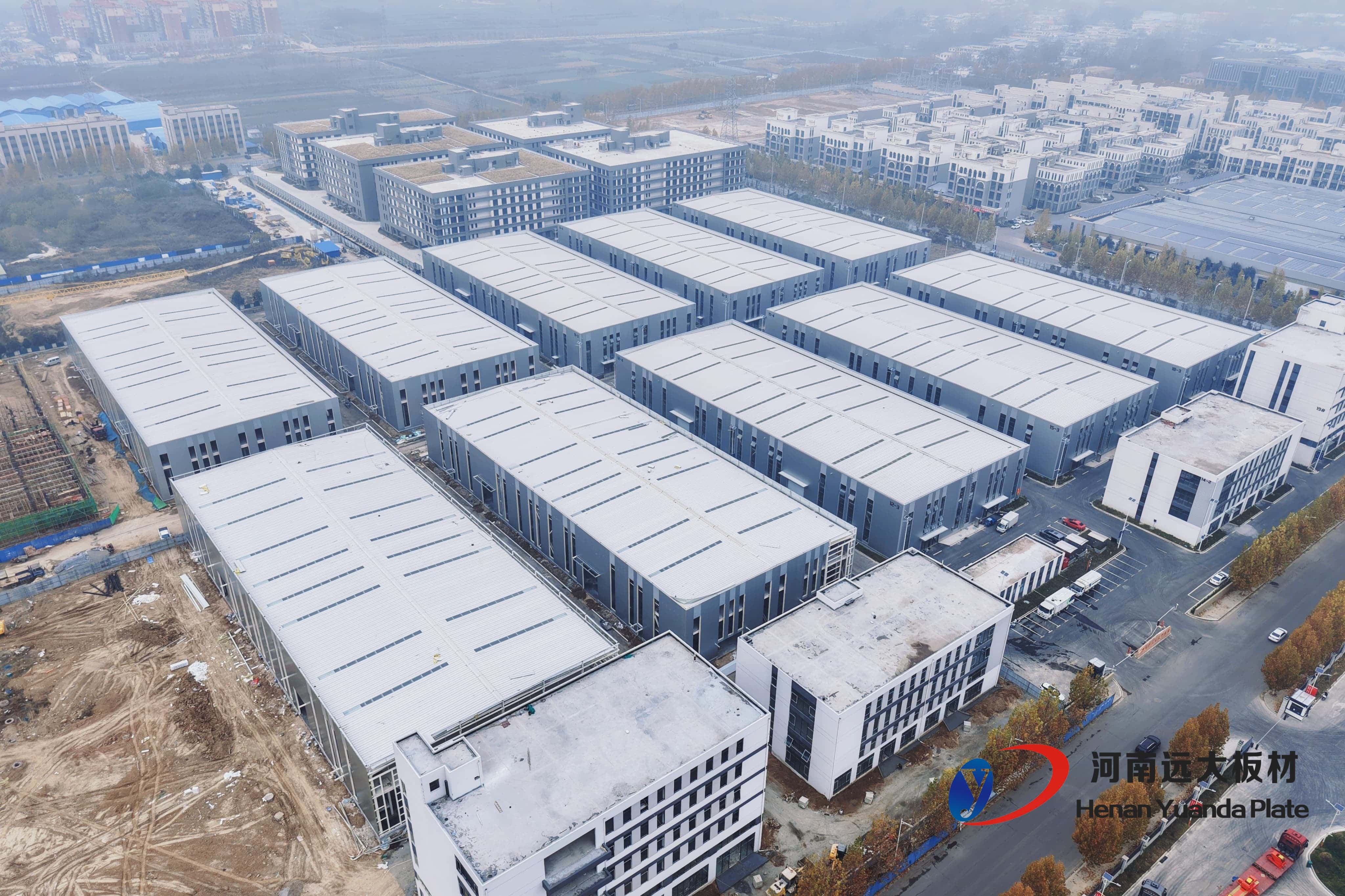 聚氨酯封邊巖棉夾芯板：產(chǎn)業(yè)園區(qū)(圖1)